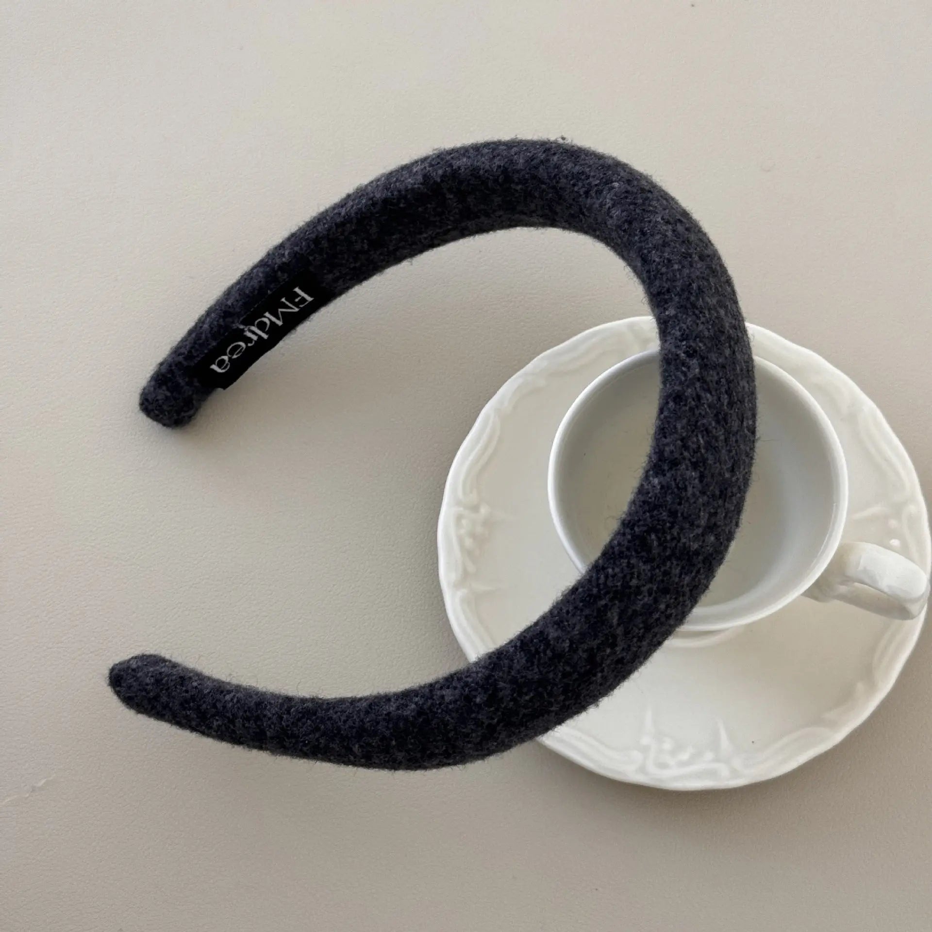 High Sense Oat Gray Texture Woolen Large Intestine Hair Ring - Rizk From Razzak